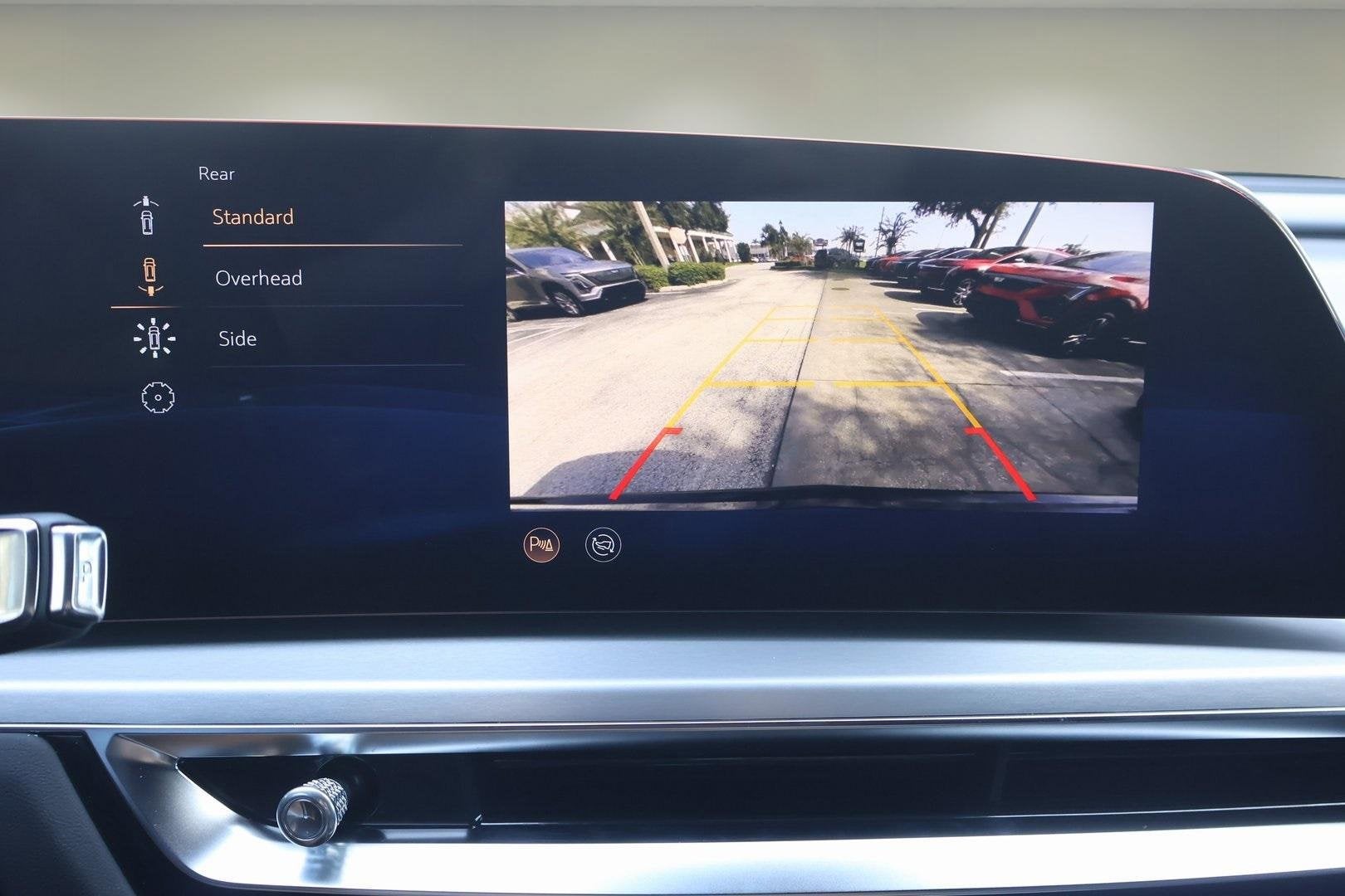 2025 Cadillac LYRIQ Sport 1