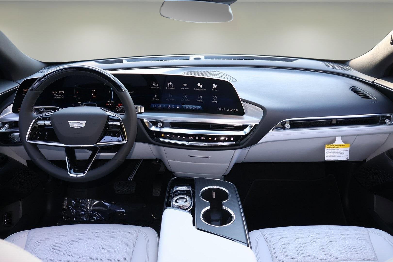 2026 Cadillac LYRIQ Sport