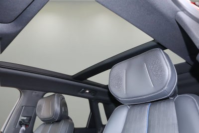 2024 Cadillac LYRIQ Sport 2