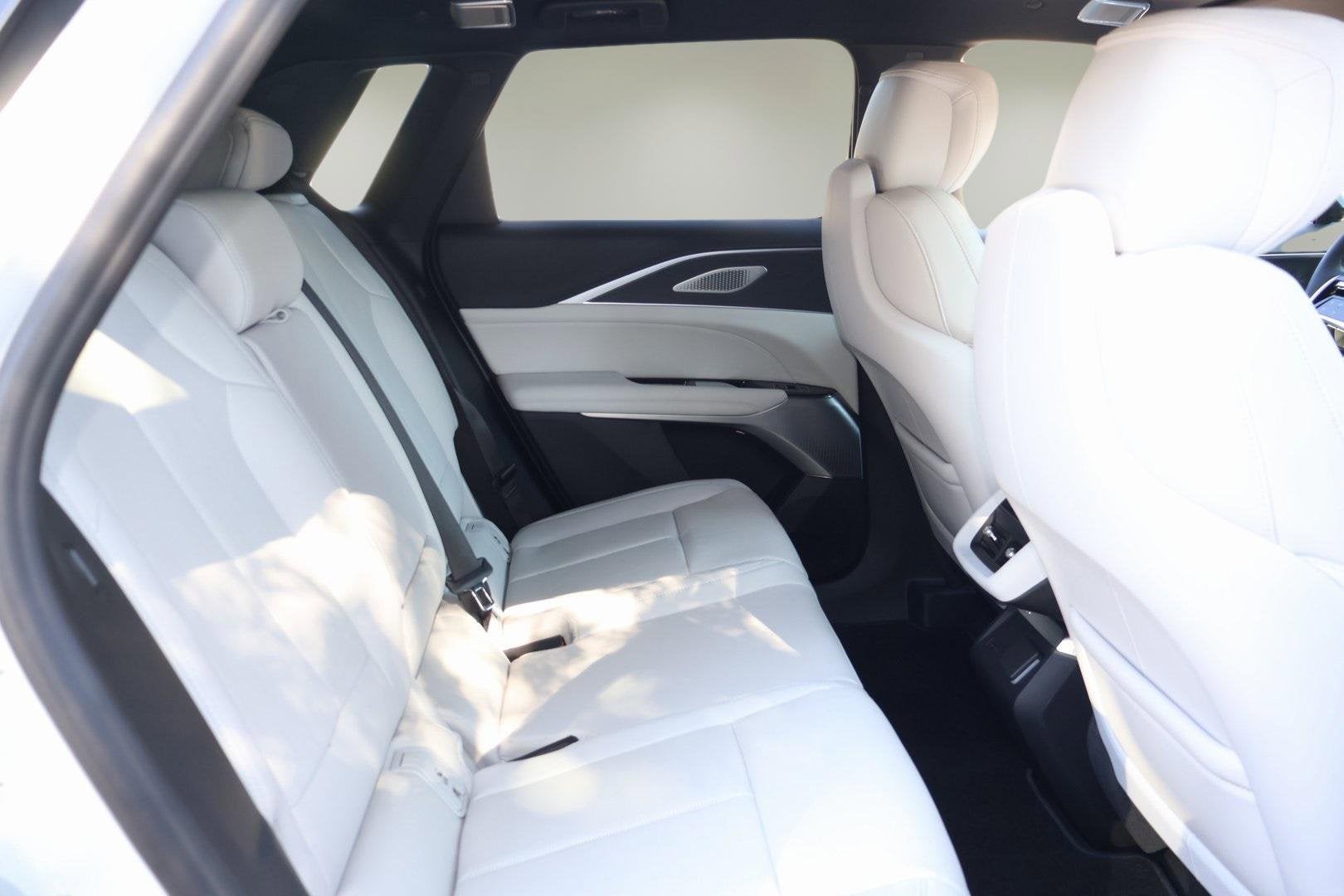 2026 Cadillac LYRIQ Premium Sport