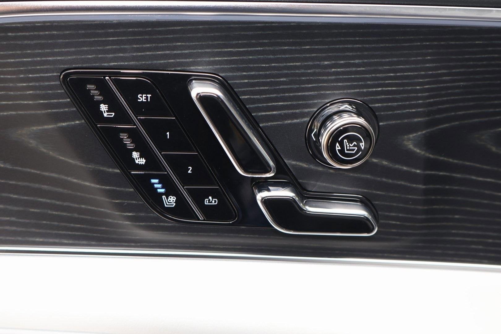 2026 Cadillac LYRIQ Premium Sport