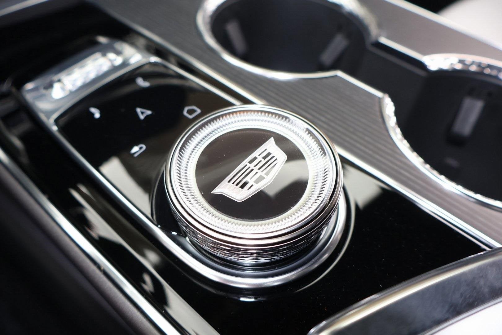 2026 Cadillac LYRIQ Premium Sport