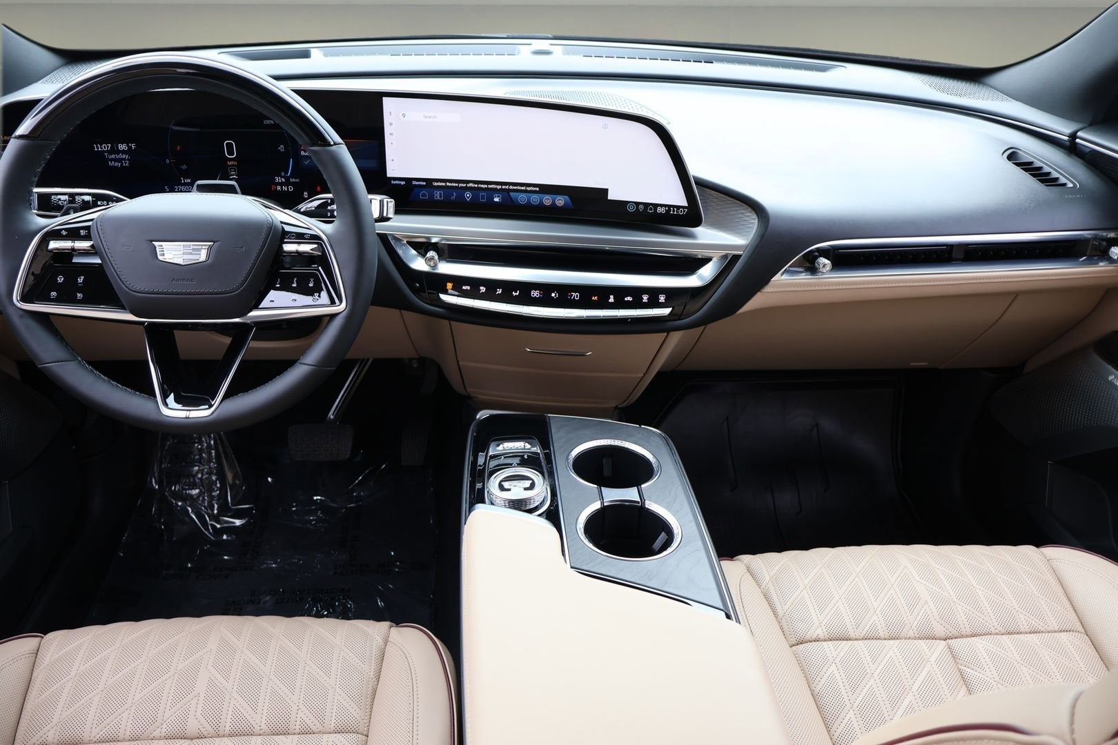 2024 Cadillac LYRIQ Sport 3