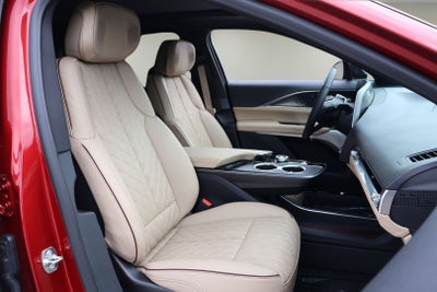 2024 Cadillac LYRIQ Sport 3