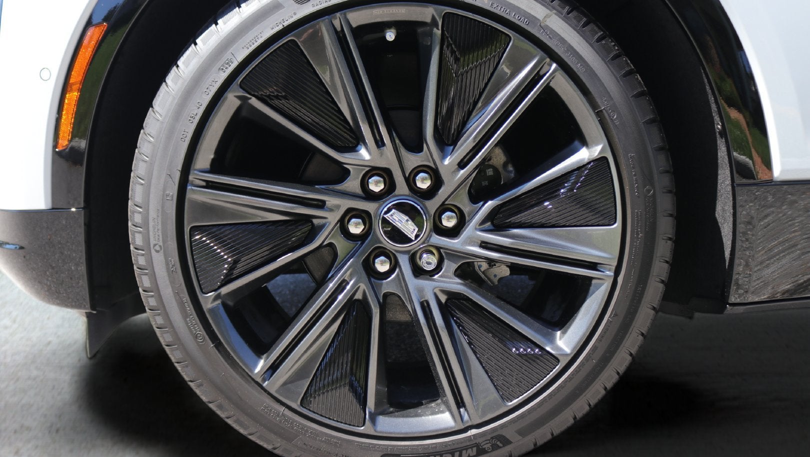 2027 Cadillac LYRIQ Signature Sport