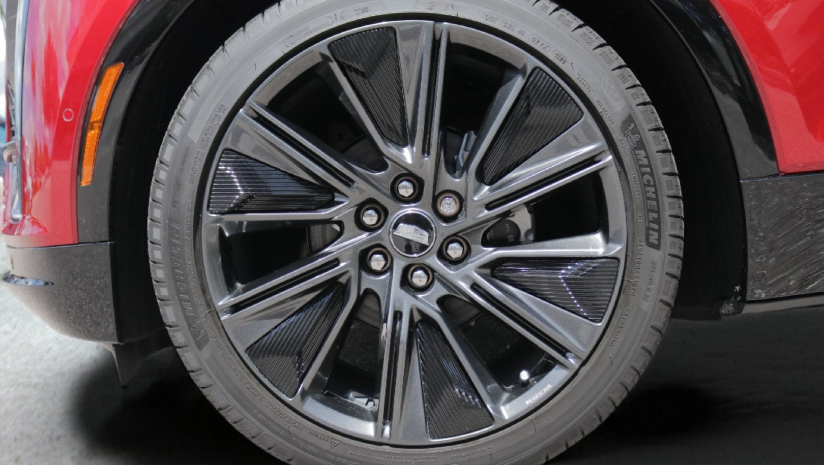 2027 Cadillac LYRIQ Signature Sport