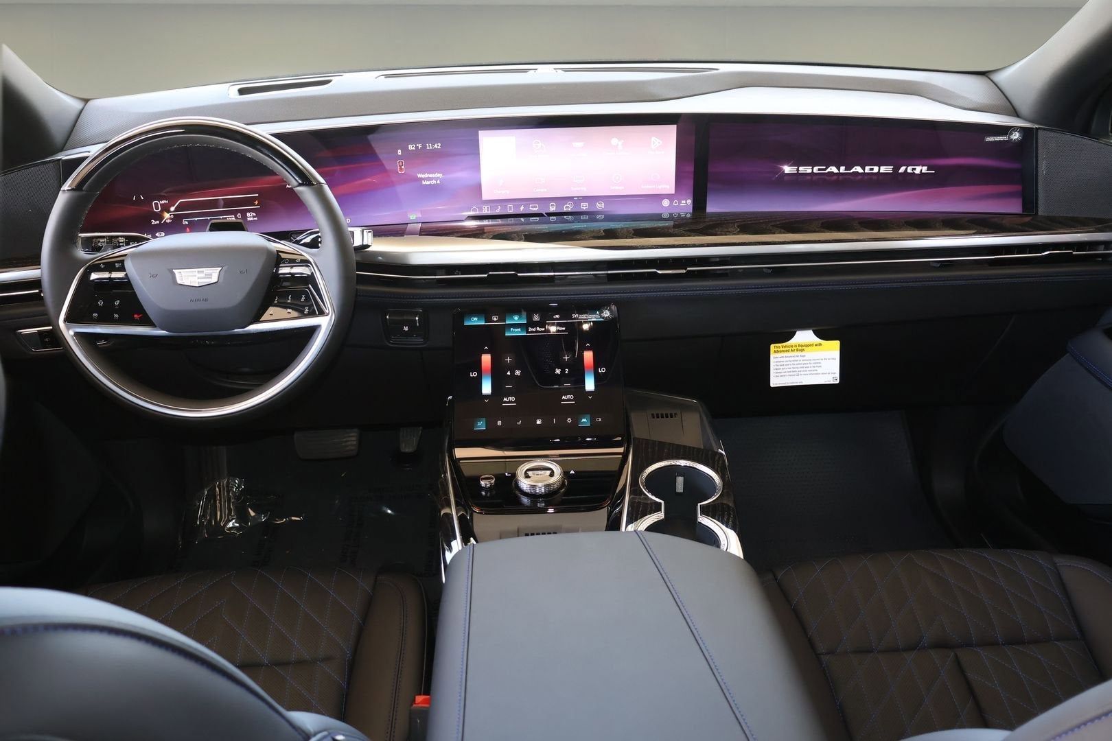 2026 Cadillac ESCALADE IQL Sport