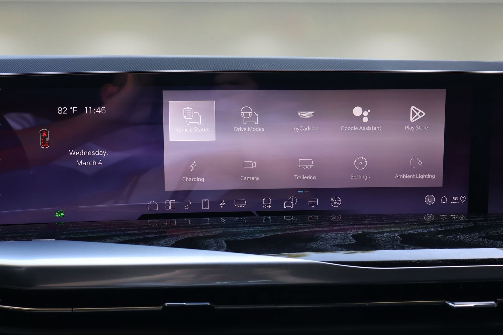 2026 Cadillac ESCALADE IQL Sport