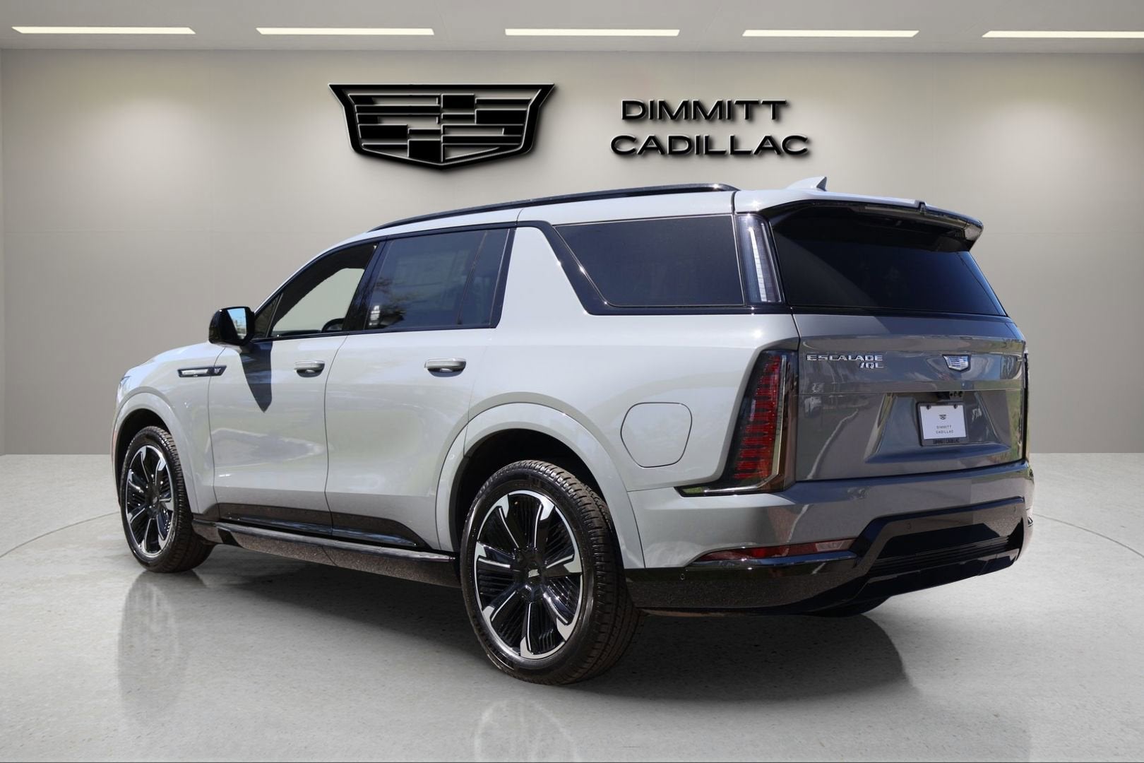 2026 Cadillac ESCALADE IQL Sport