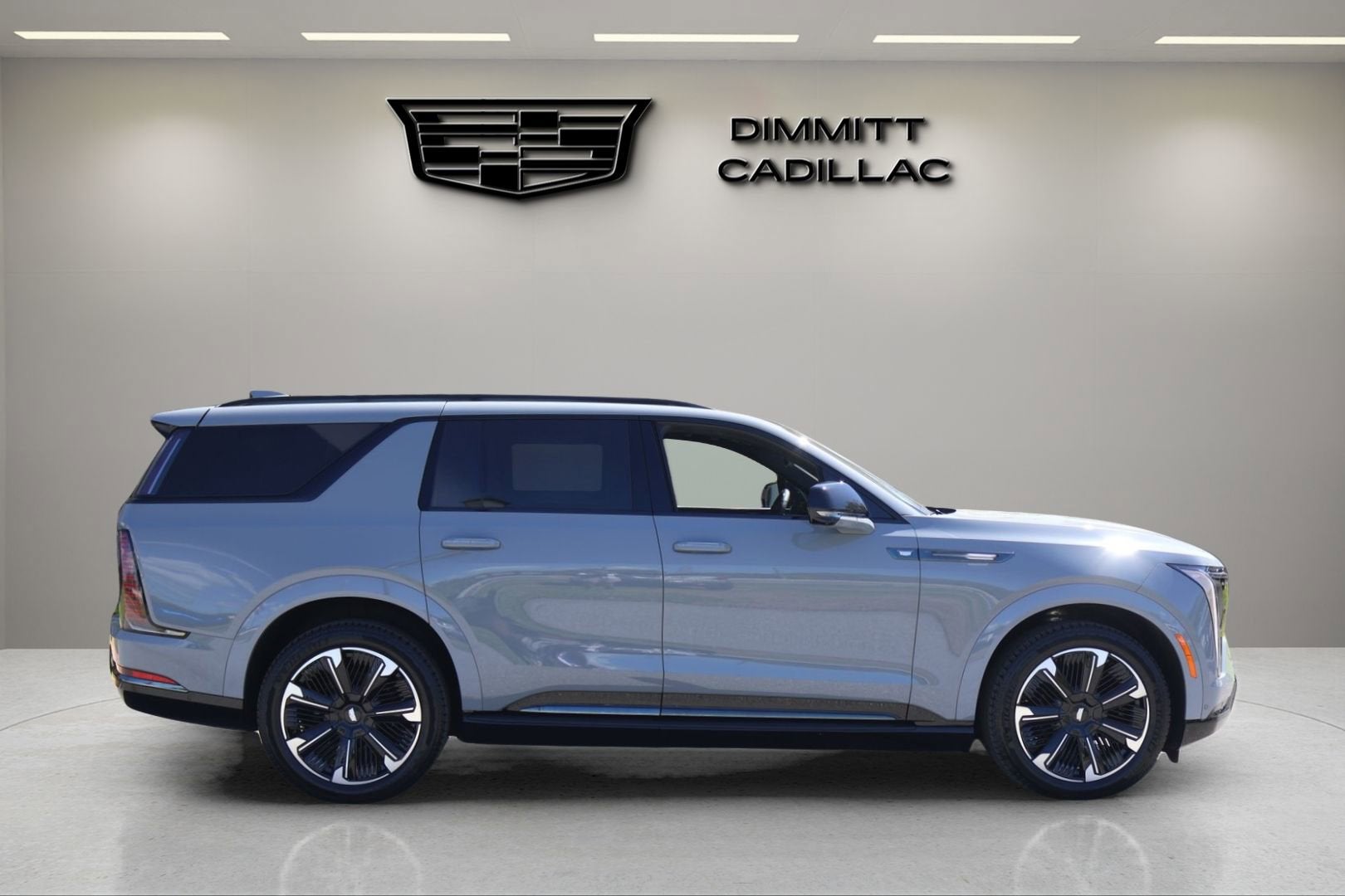 2026 Cadillac ESCALADE IQL Sport