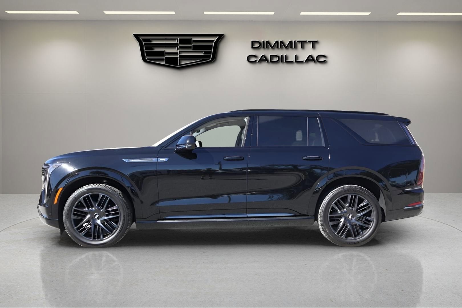 2026 Cadillac ESCALADE IQL Sport