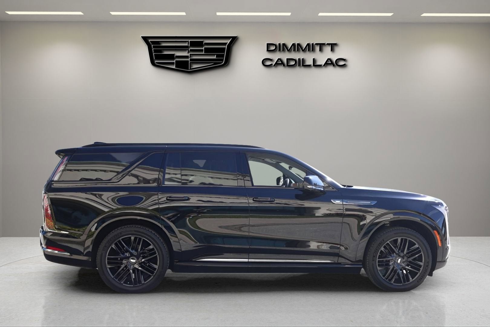 2026 Cadillac ESCALADE IQL Sport