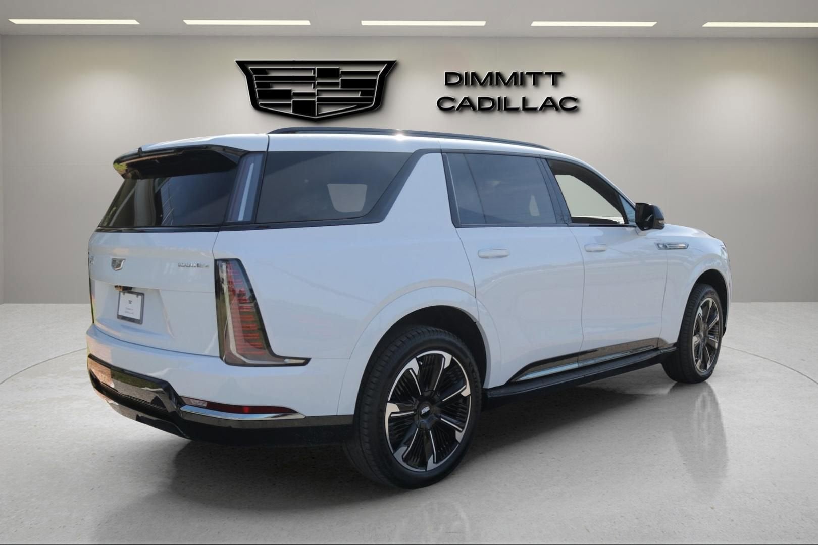 2026 Cadillac ESCALADE IQL Sport