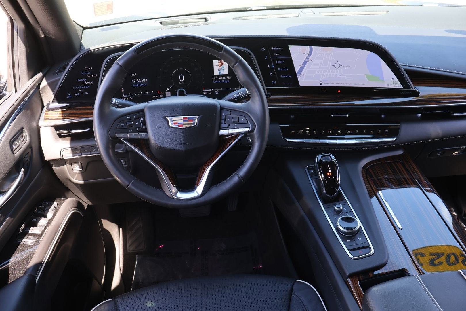 2023 Cadillac Escalade Premium Luxury