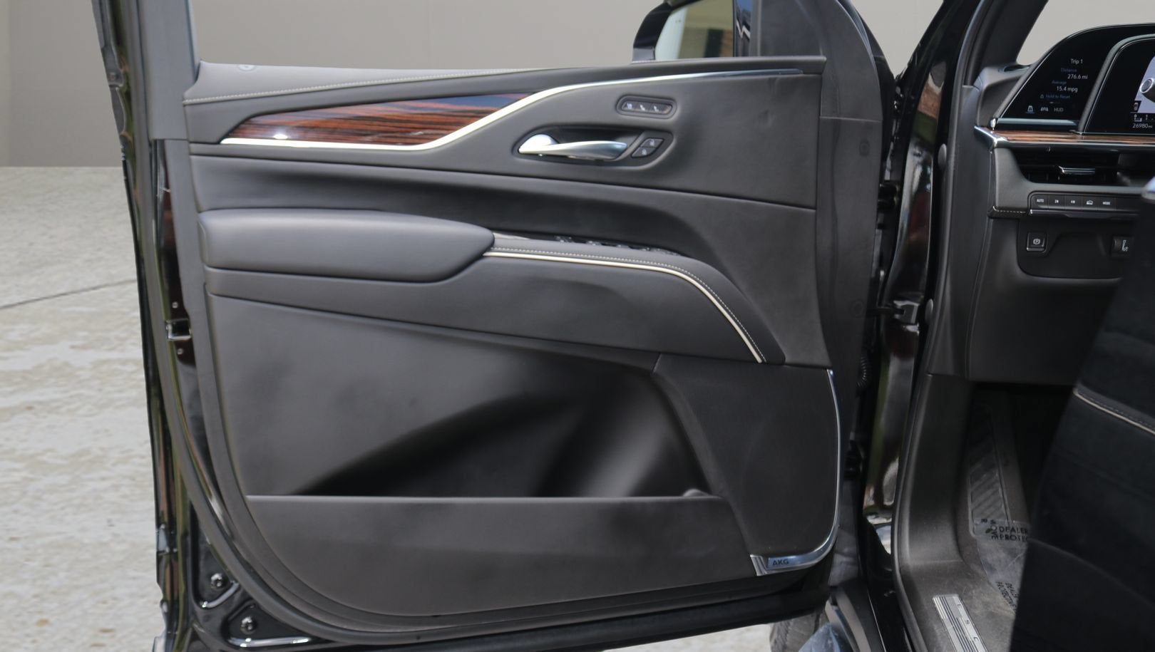 2023 Cadillac Escalade 4WD Premium Luxury