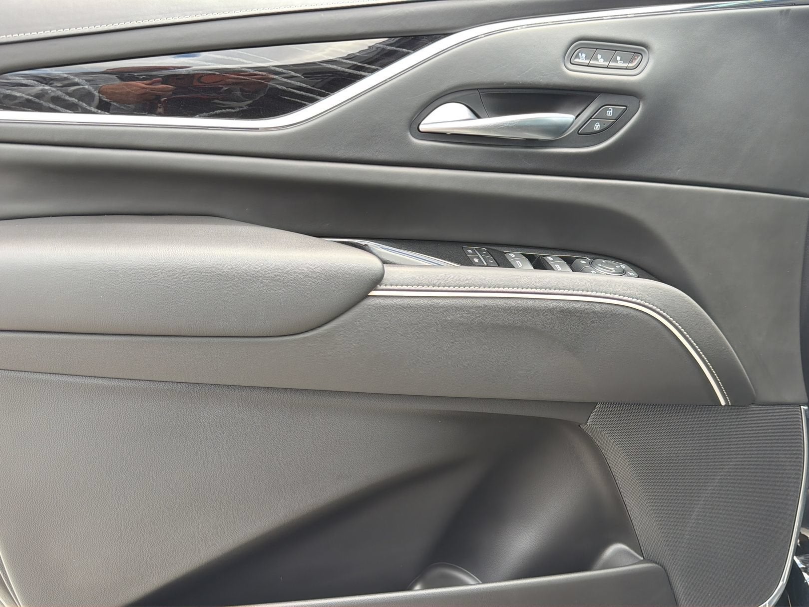 2023 Cadillac Escalade AWD V-Series