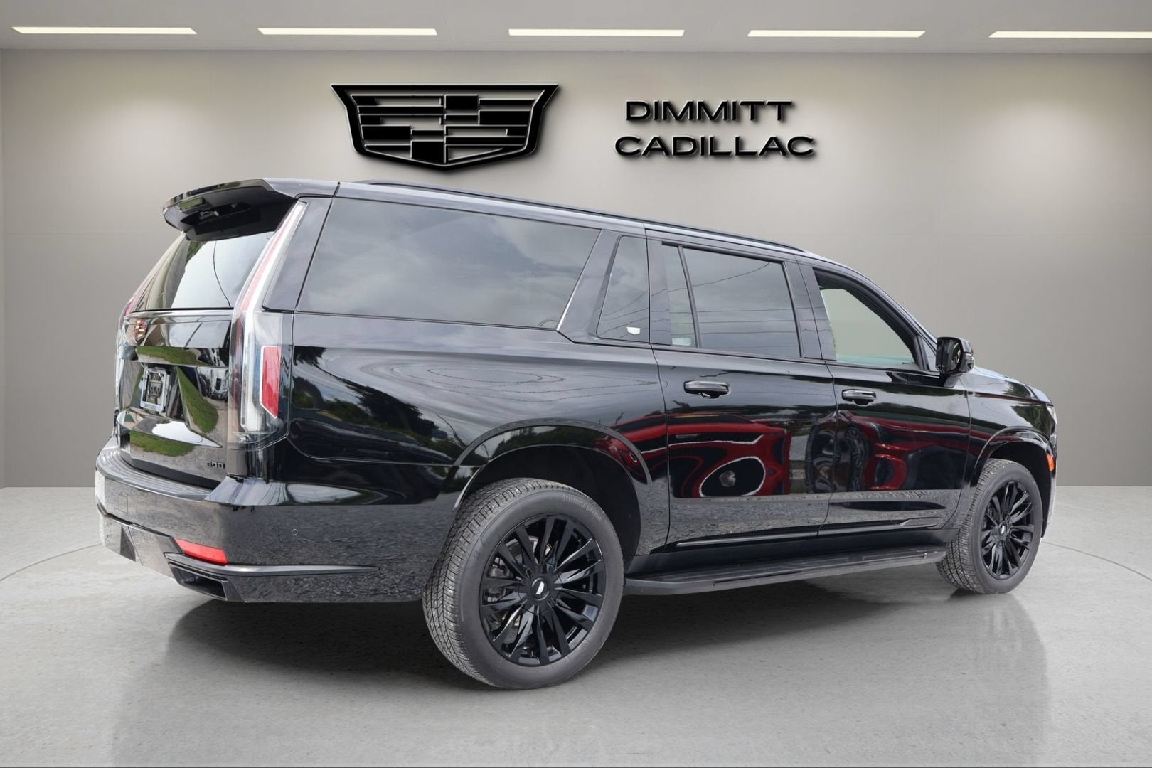 2024 Cadillac Escalade ESV Premium Luxury