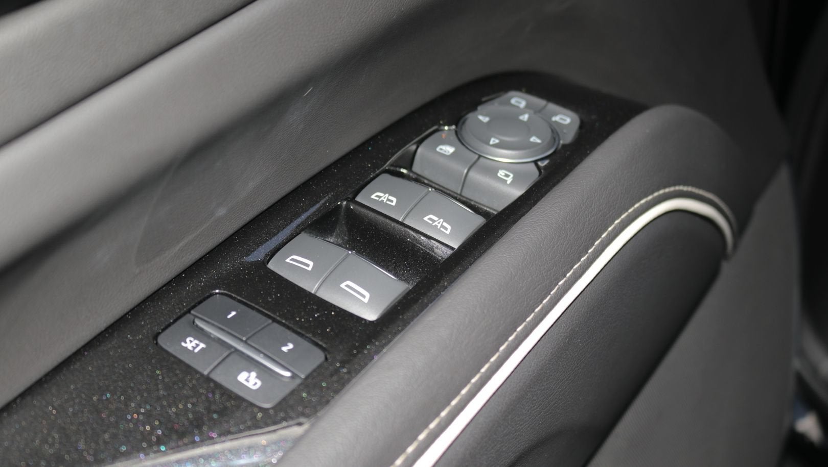 2023 Cadillac Escalade ESV 4WD Premium Luxury