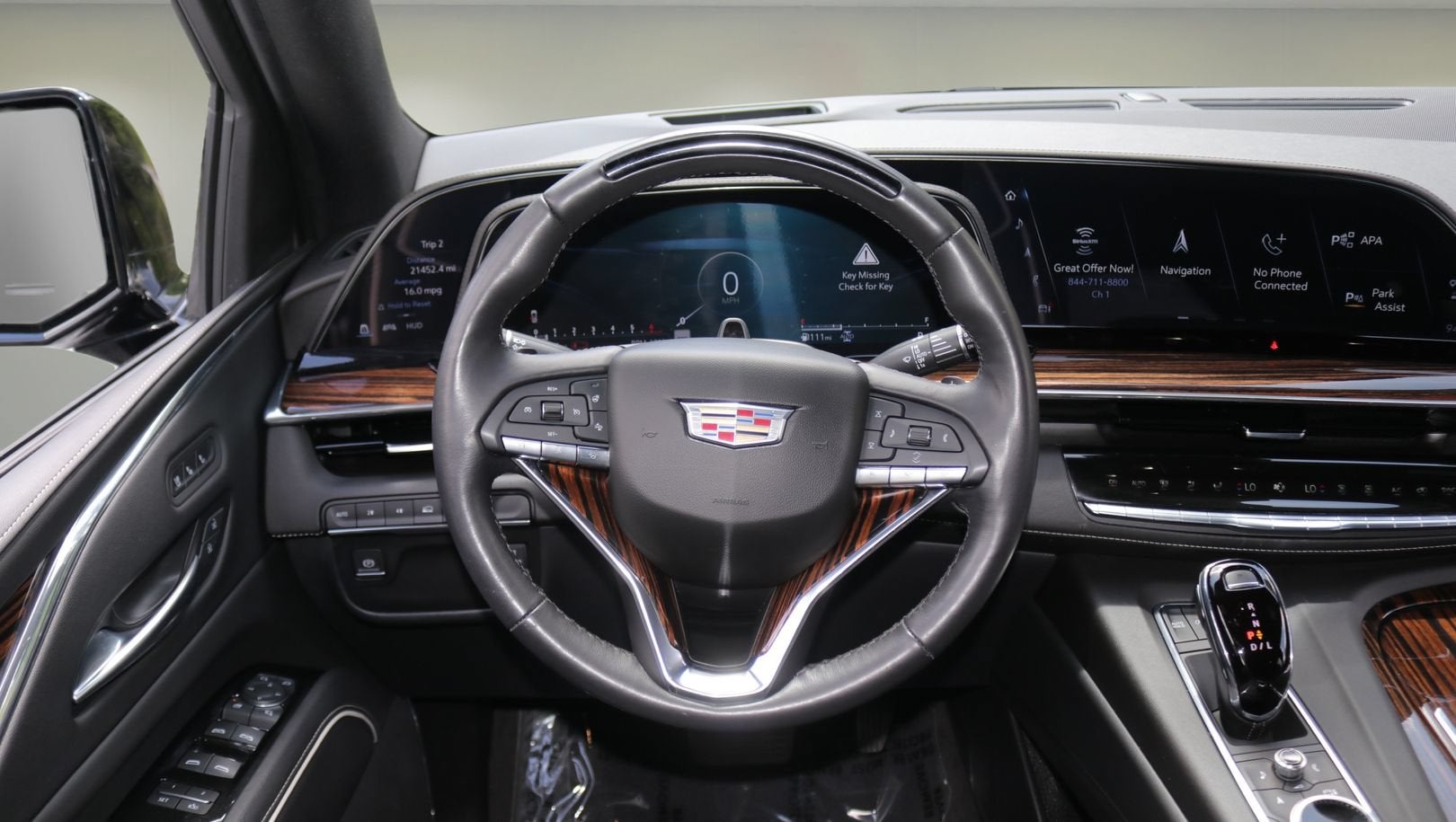 2023 Cadillac Escalade ESV 4WD Premium Luxury