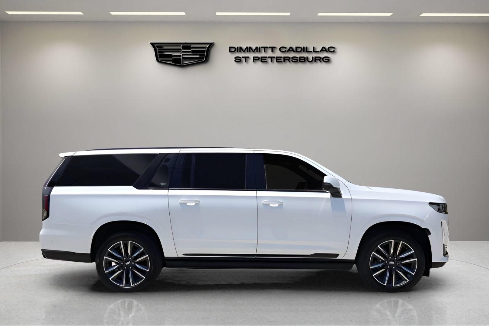 2022 Cadillac Escalade ESV Sport