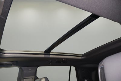2025 Cadillac Escalade Premium Luxury