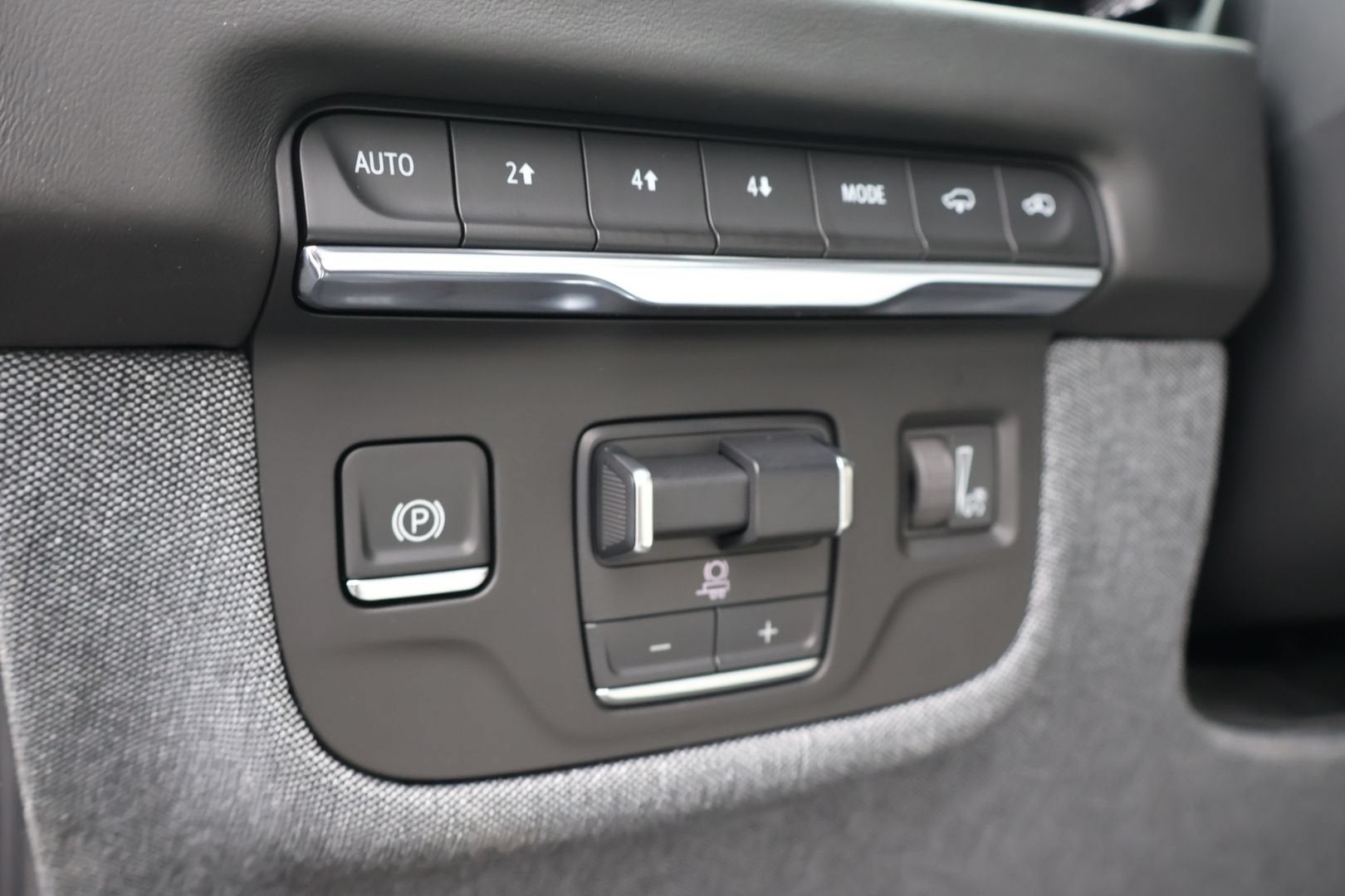 2025 Cadillac Escalade Premium Luxury Platinum