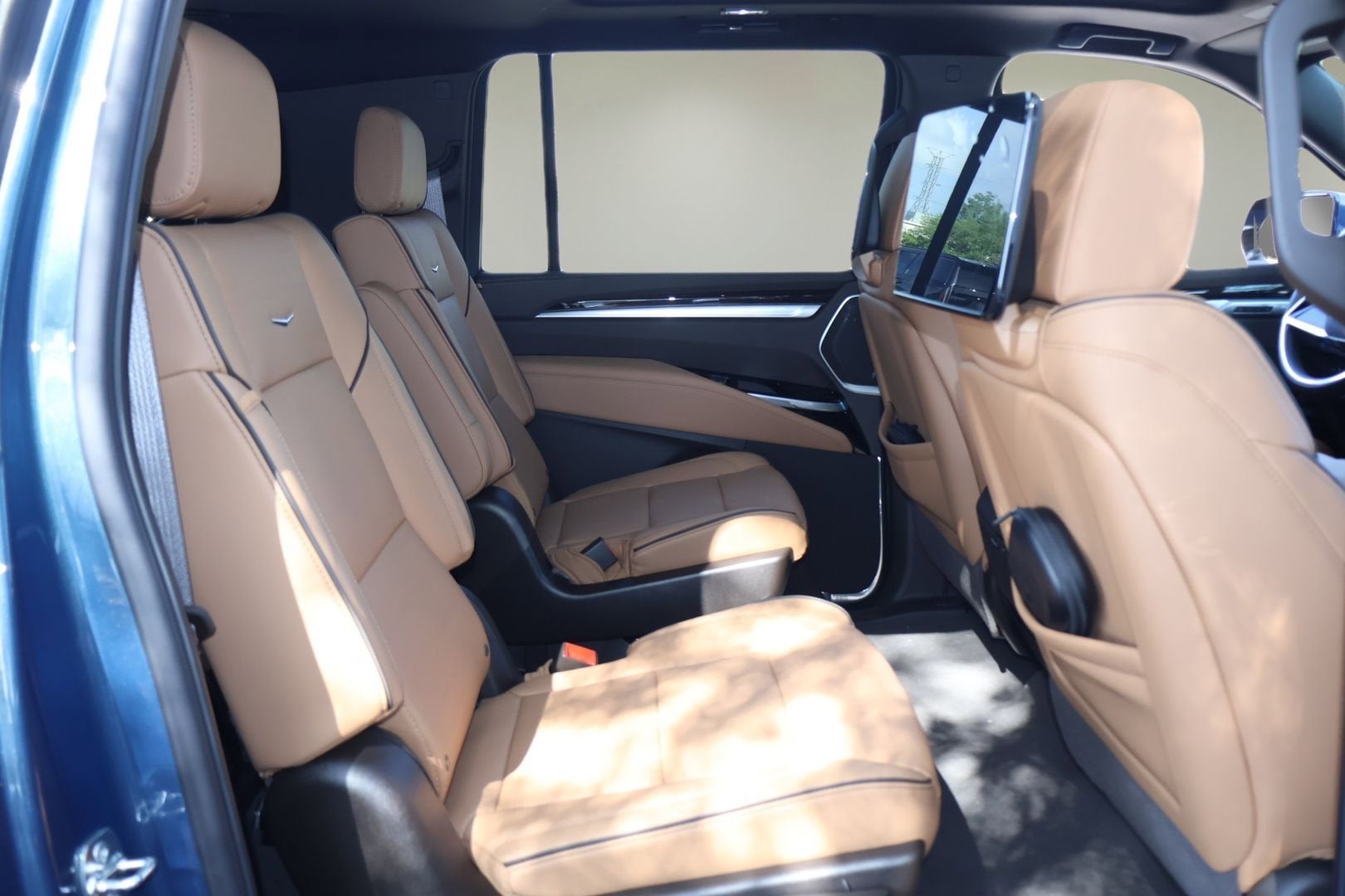 2026 Cadillac Escalade ESV Luxury