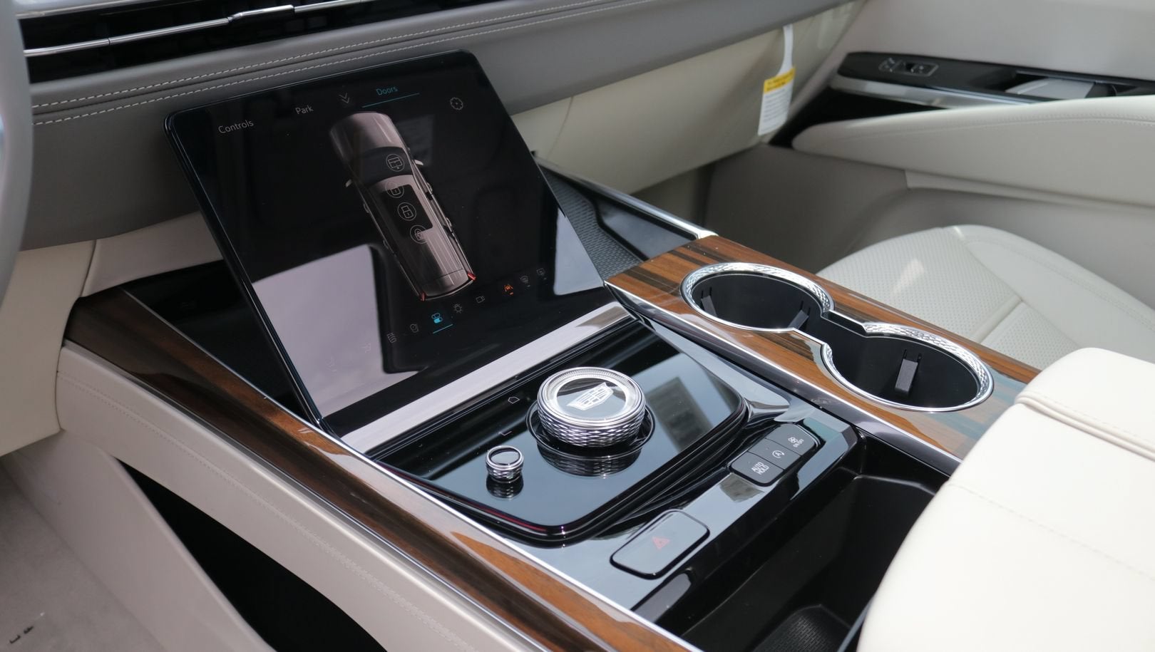 2026 Cadillac Escalade ESV Platinum Sport