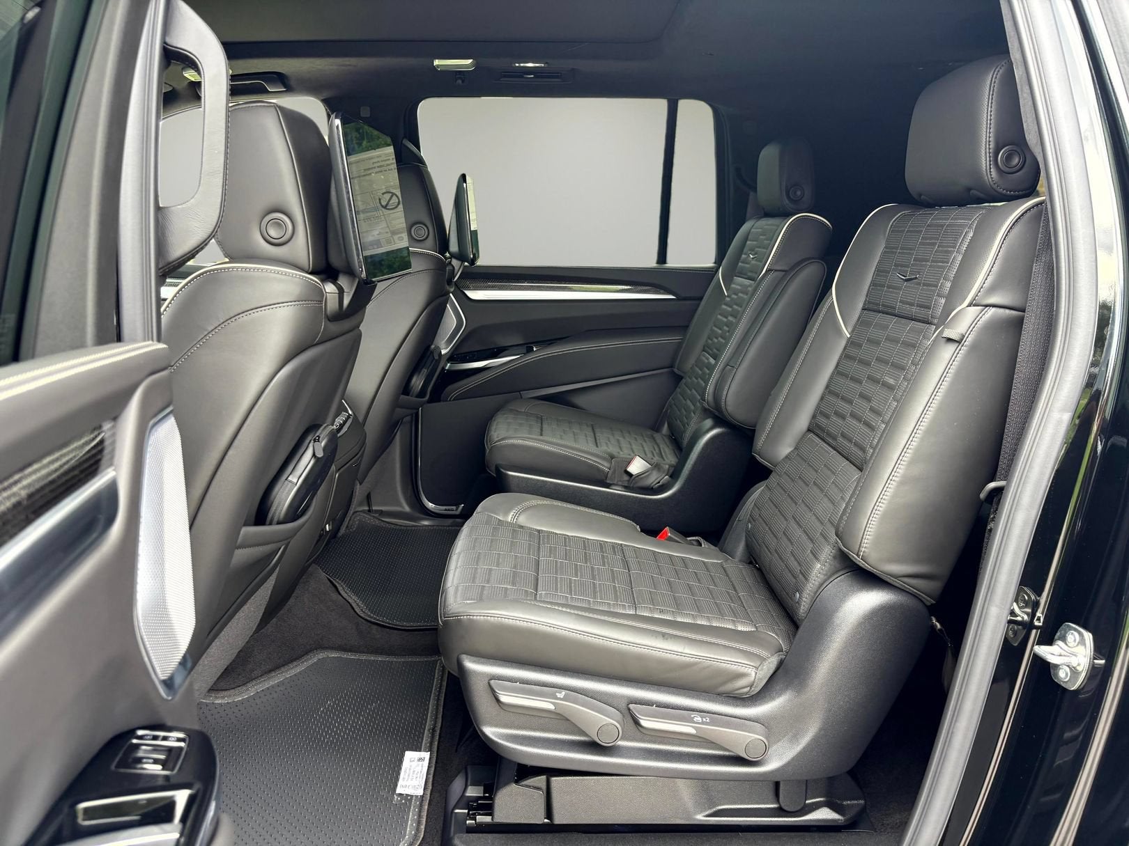 2026 Cadillac Escalade ESV V-Series