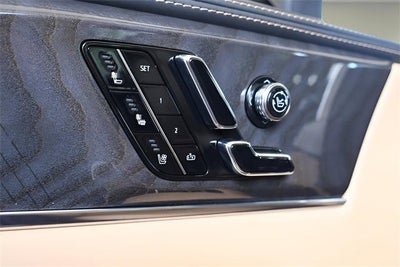 2025 Cadillac ESCALADE IQ Luxury 2