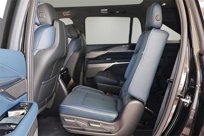 2025 Cadillac ESCALADE IQ Luxury 2