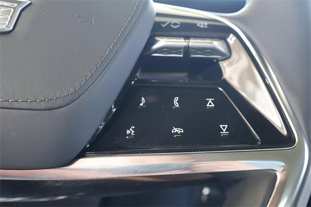 2025 Cadillac ESCALADE IQ Luxury 2