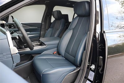 2025 Cadillac ESCALADE IQ Sport 2