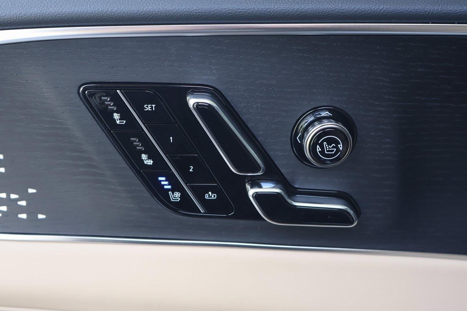 2026 Cadillac LYRIQ V-Series Premium