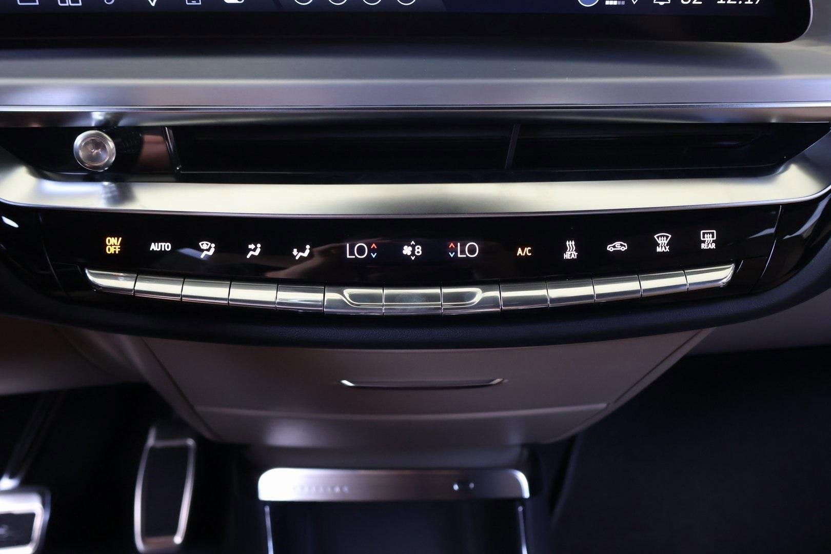 2026 Cadillac LYRIQ V-Series Premium