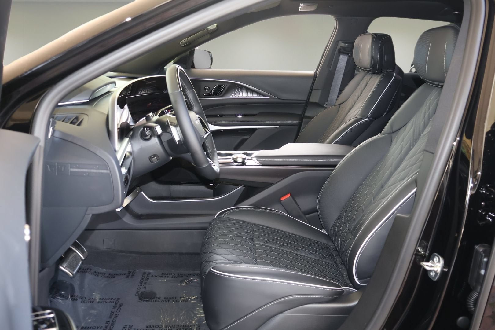 2026 Cadillac LYRIQ V Premium - Photo 12