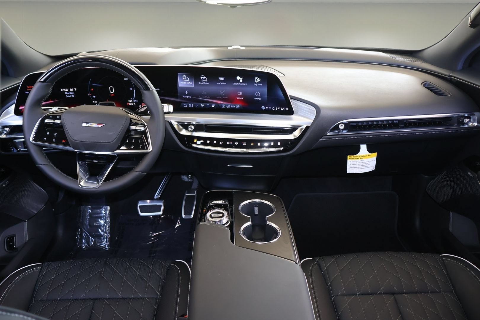 2026 Cadillac LYRIQ V Premium - Photo 14