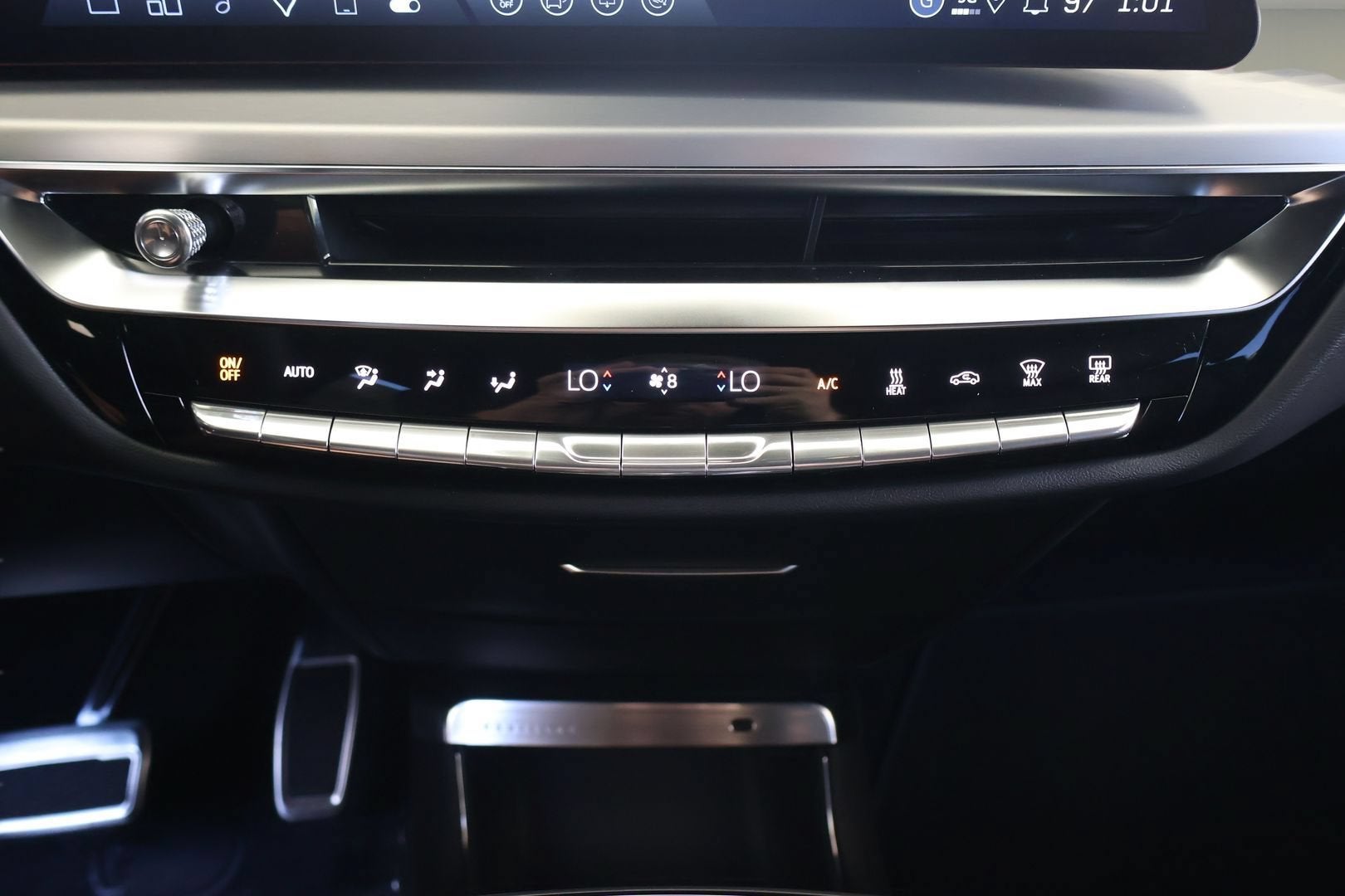 2026 Cadillac LYRIQ V Premium - Photo 26