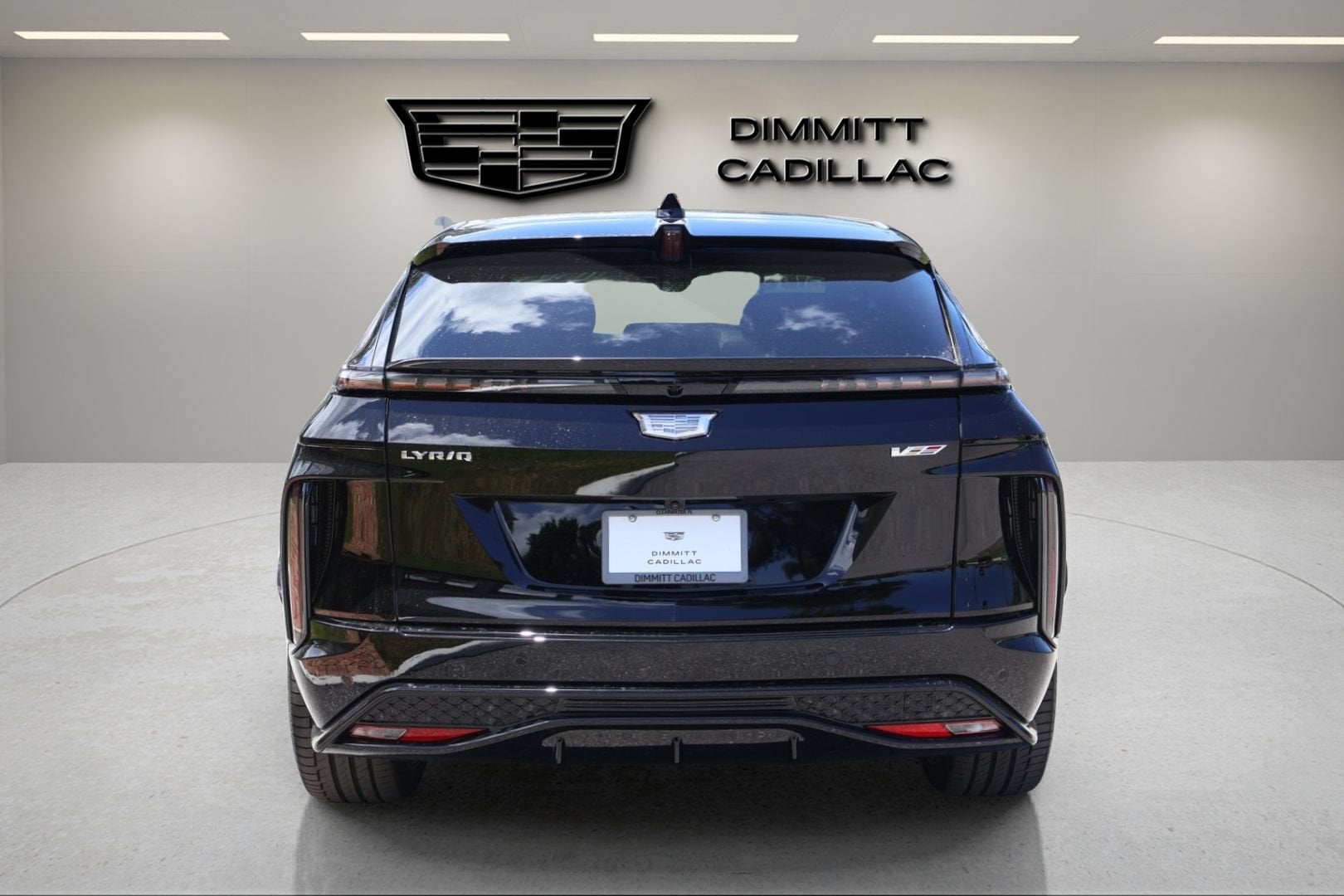 2026 Cadillac LYRIQ V Premium - Photo 6