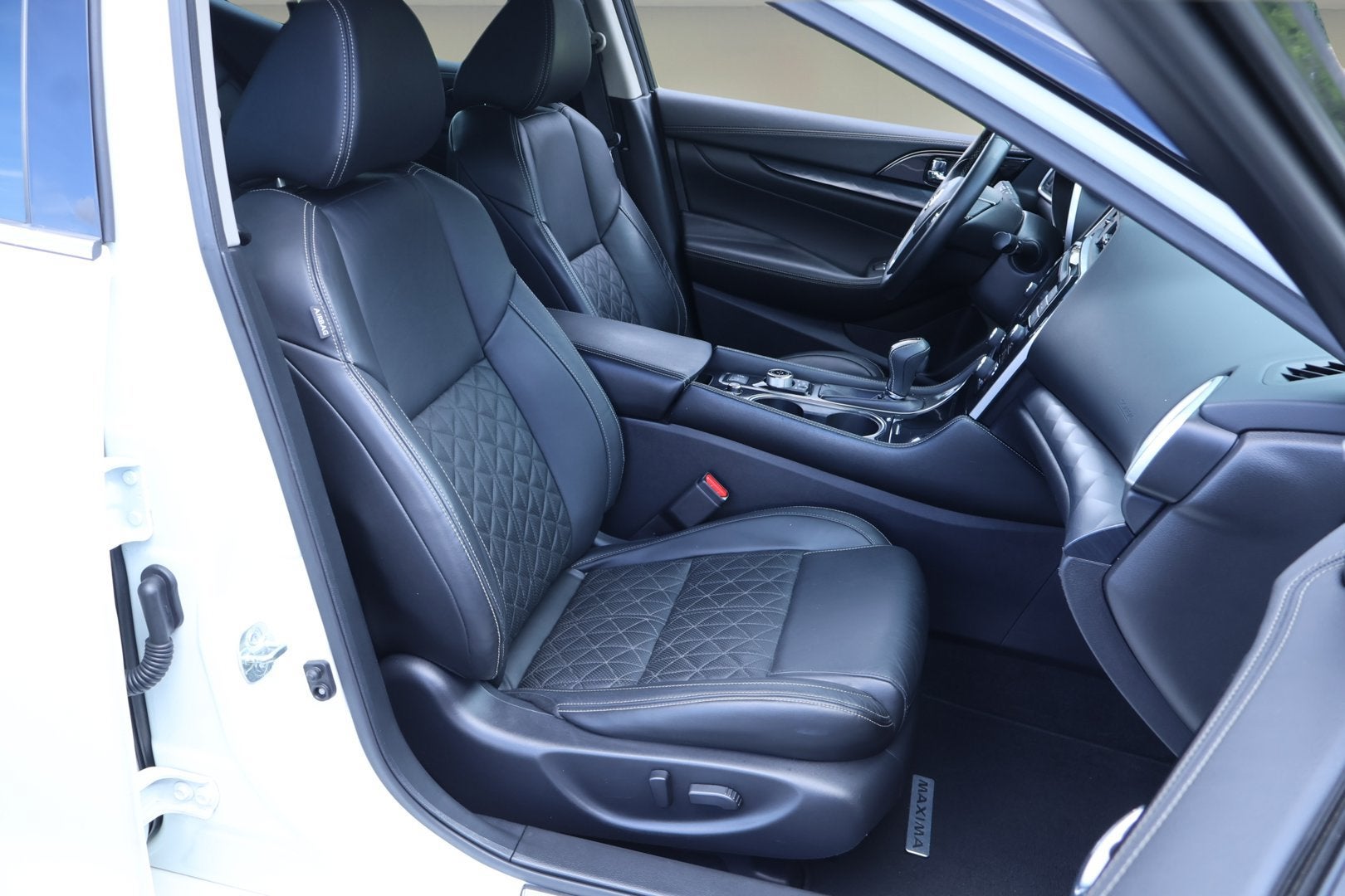 2020 Nissan Maxima Platinum