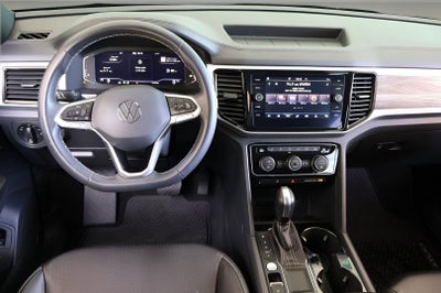 2022 Volkswagen Atlas Cross Sport 2.0T SE w/Technology