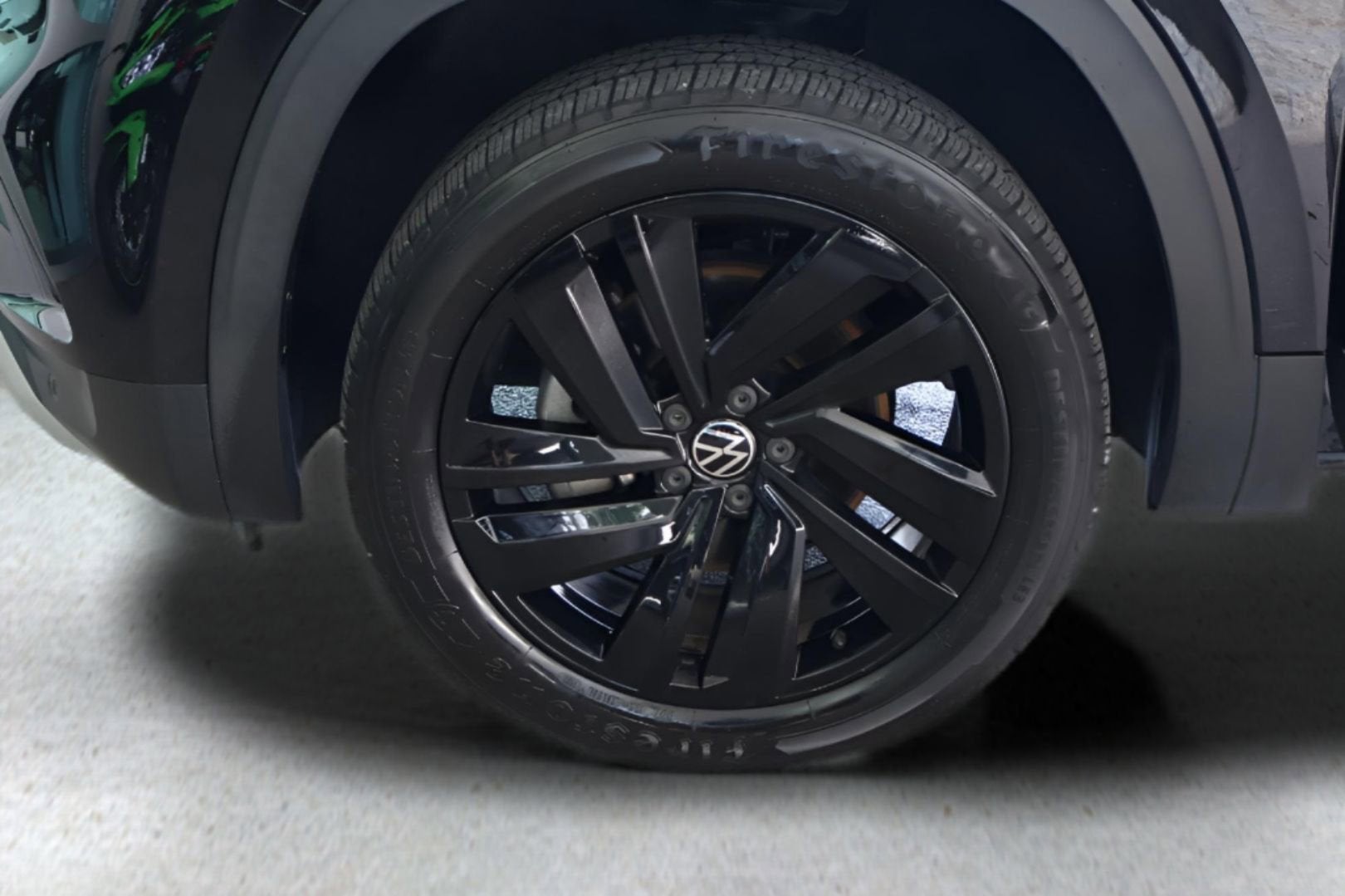 2022 Volkswagen Atlas Cross Sport 2.0T SE w/Technology