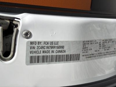 2024 Chrysler Pacifica Hybrid Pinnacle