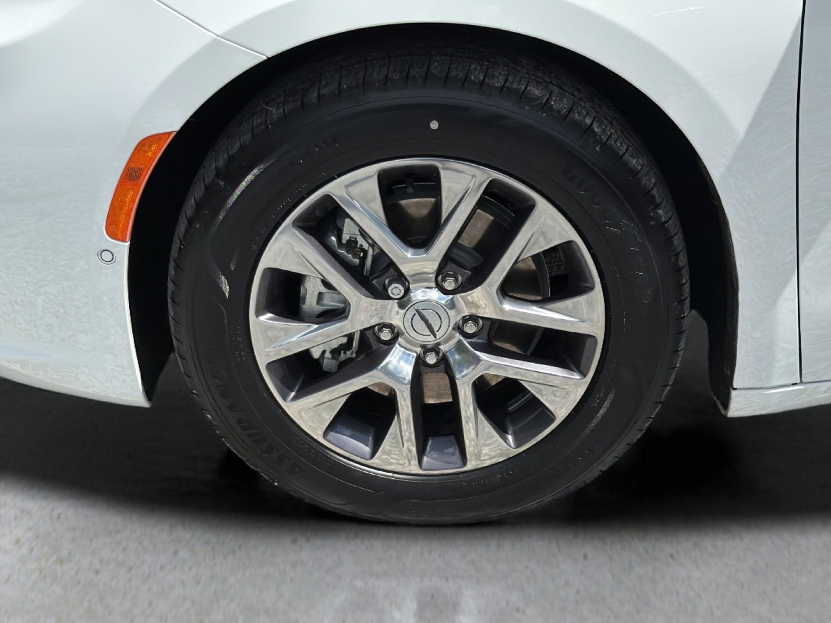 2024 Chrysler Pacifica Hybrid Pinnacle
