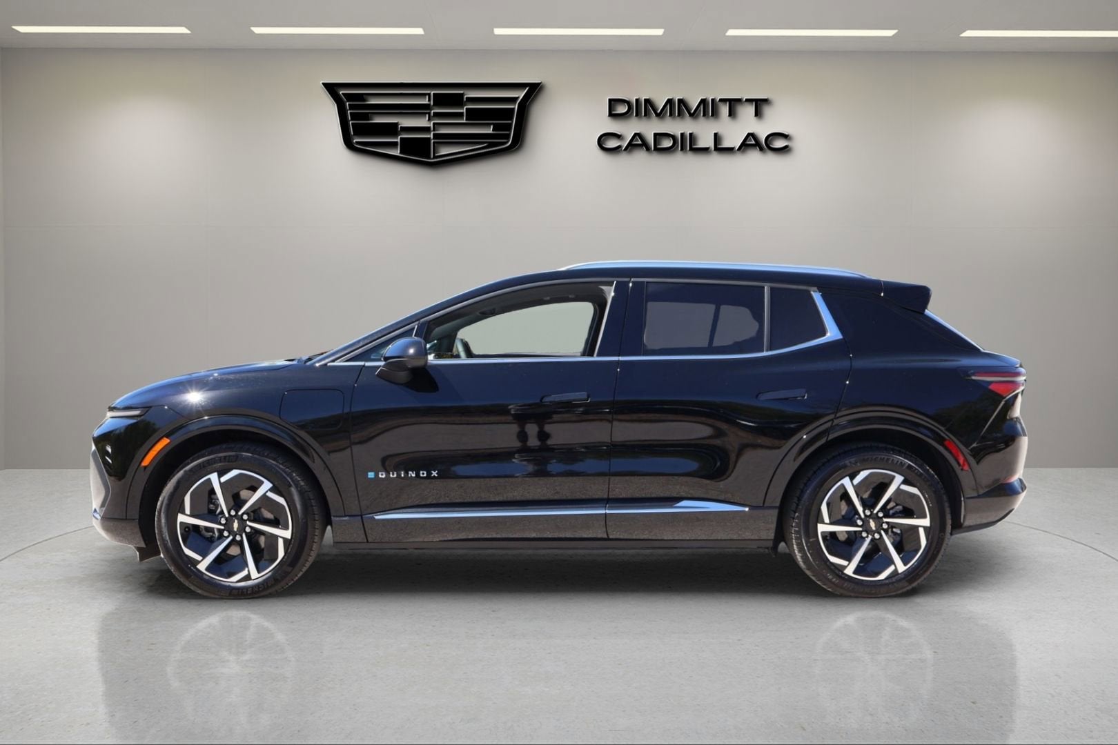 Used 2025 Chevrolet Equinox EV LT with VIN 3GN7DNRP2SS205452 for sale in Clearwater, FL