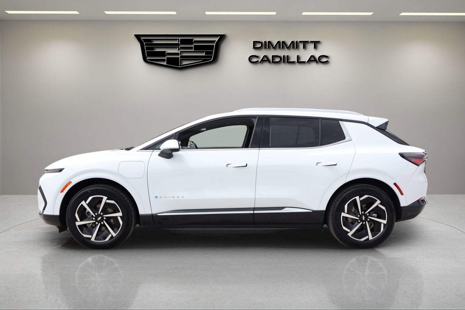 Used 2025 Chevrolet Equinox EV LT with VIN 3GN7DNRP9SS205562 for sale in Clearwater, FL