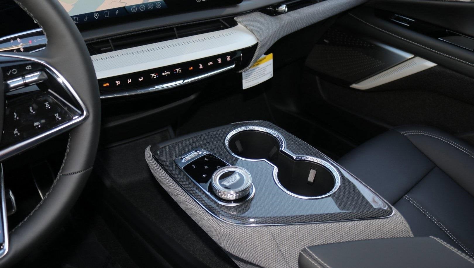 2026 Cadillac OPTIQ Luxury