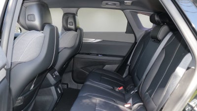 2027 Cadillac OPTIQ Luxury