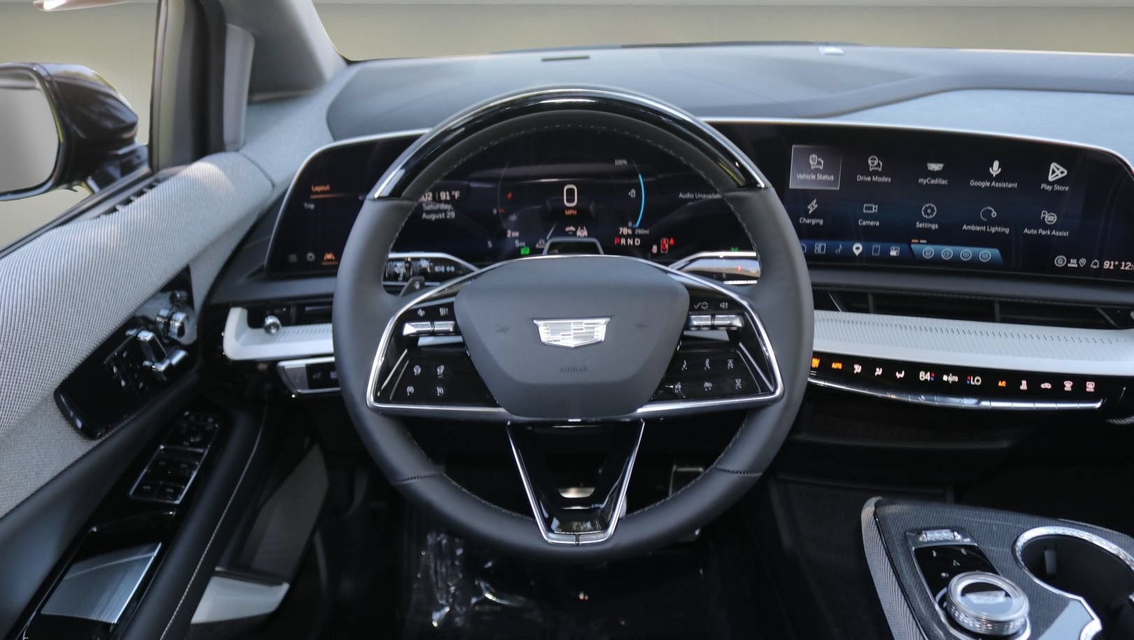 2027 Cadillac OPTIQ Luxury