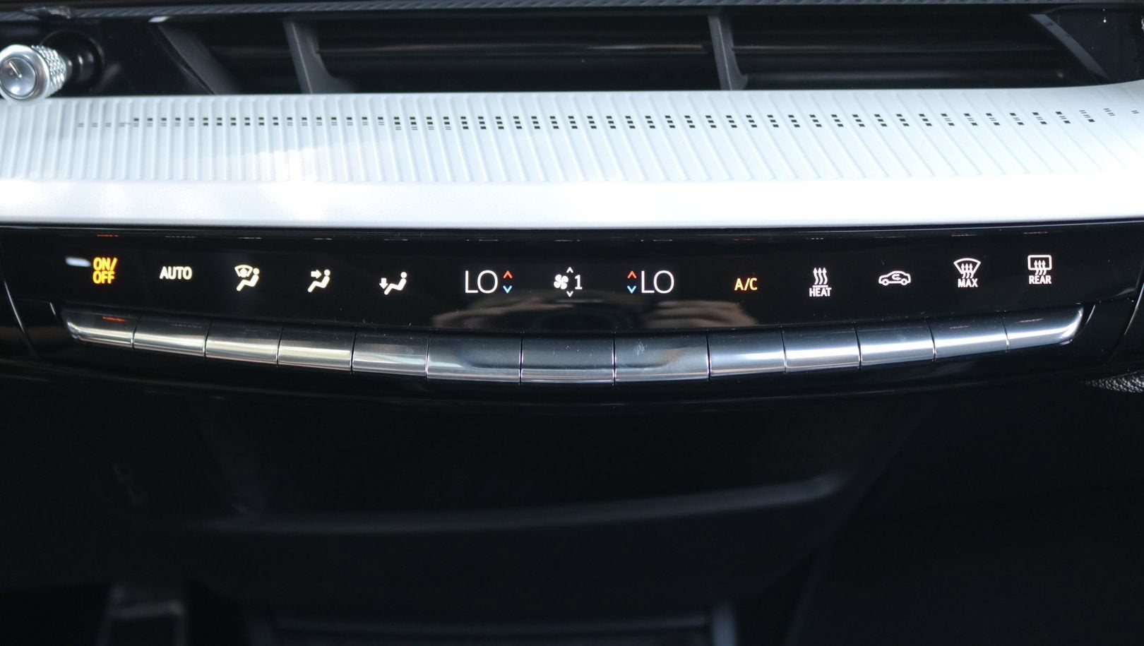 2027 Cadillac OPTIQ Luxury